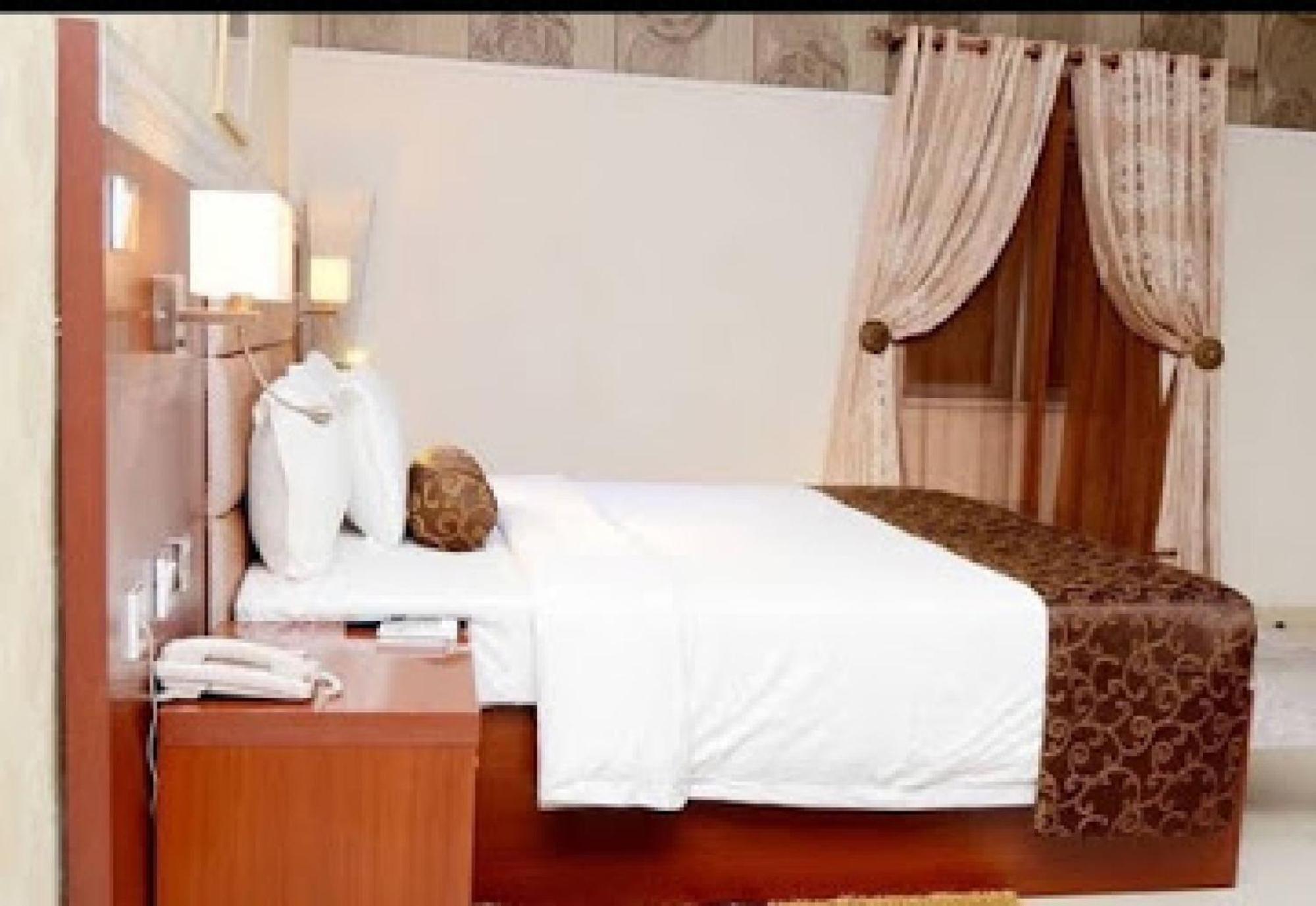 Room In Lodge - Nippon Grand Hotels Jabi Exteriér fotografie